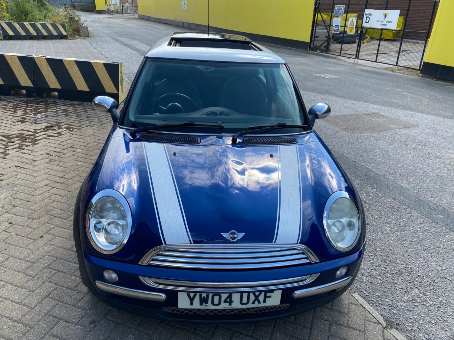 MINI Hatch 2004 (04) - Mini 1.6 Cooper 3dr - Image 2