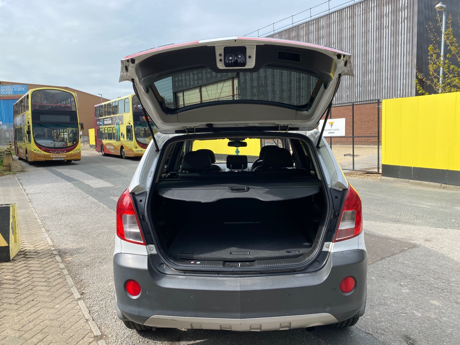 Vehicle 27