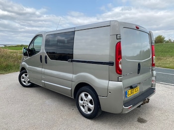 Used Renault Trafic 2010 for sale - 75587558: Photo