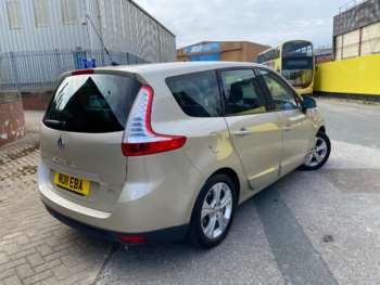 Used Renault Grand Scenic 2011 for sale - 74531783: Photo