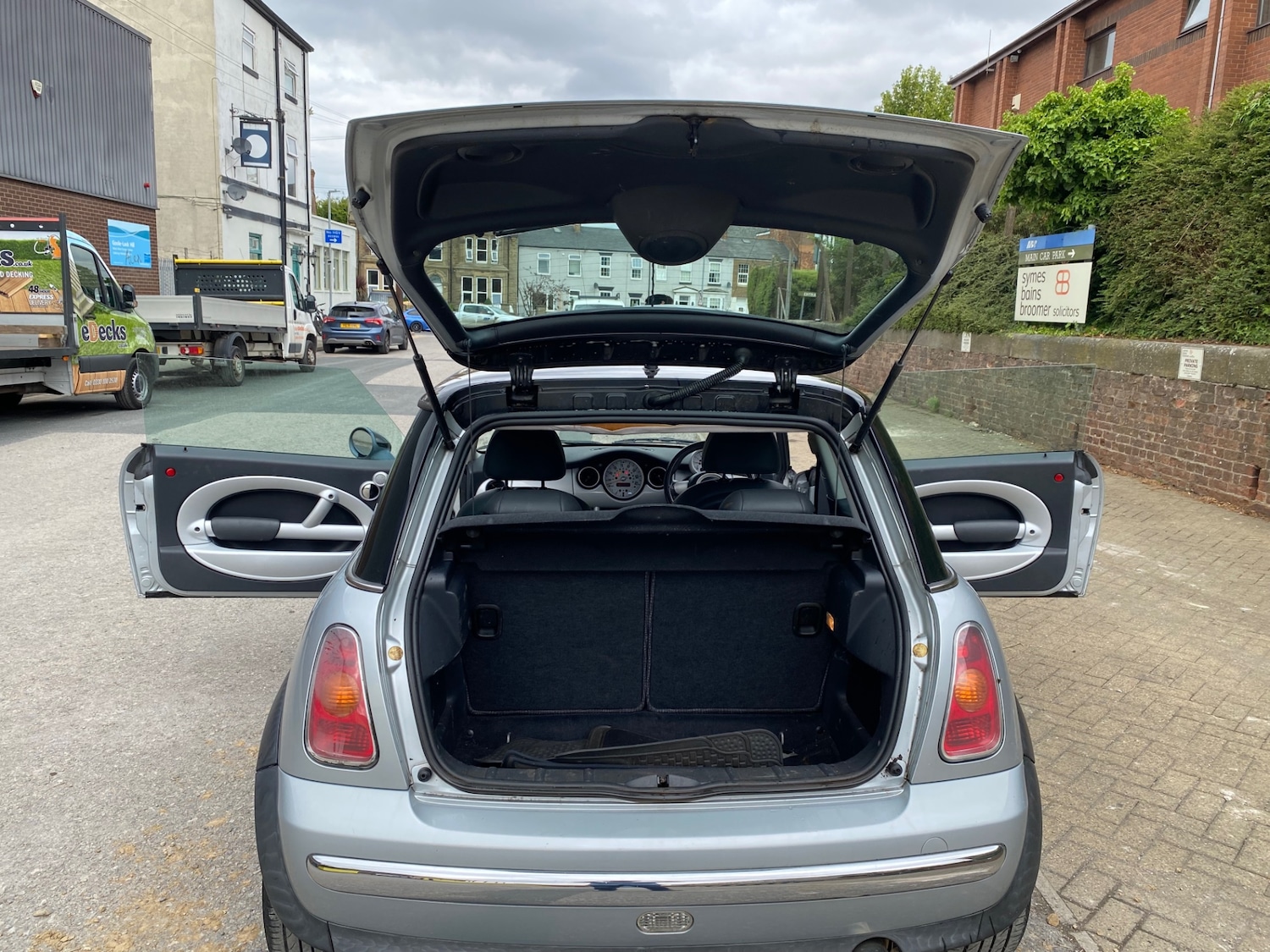 Vehicle 19