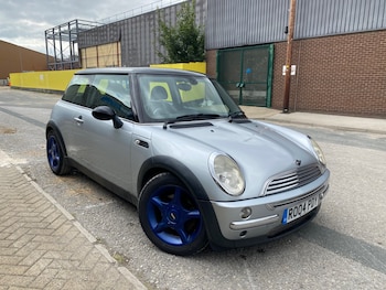 Used MINI Hatch 2004 for sale - 75718569: Photo