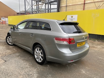 Used Toyota Avensis 2009 for sale - 75706238: Photo