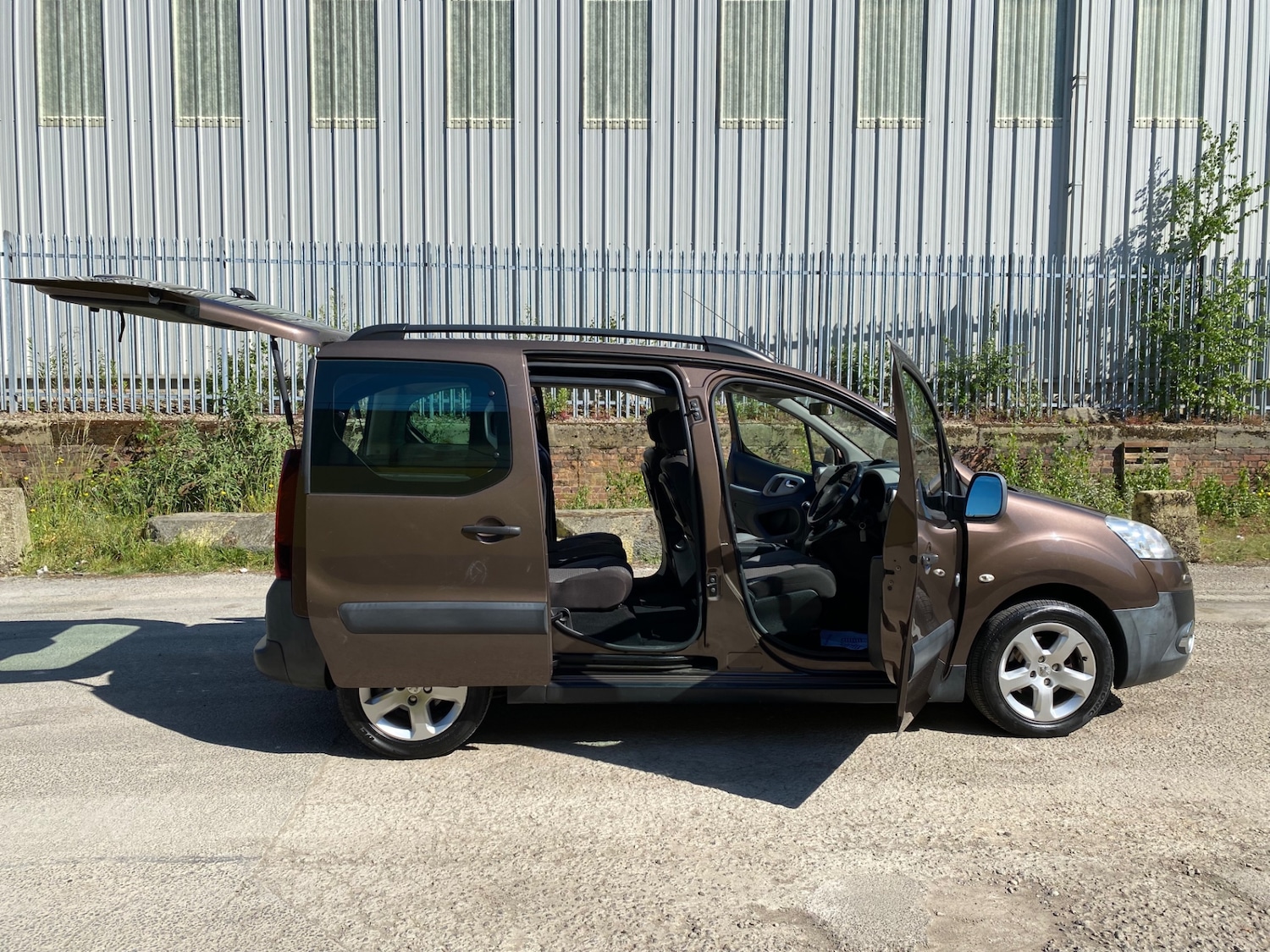Vehicle 22