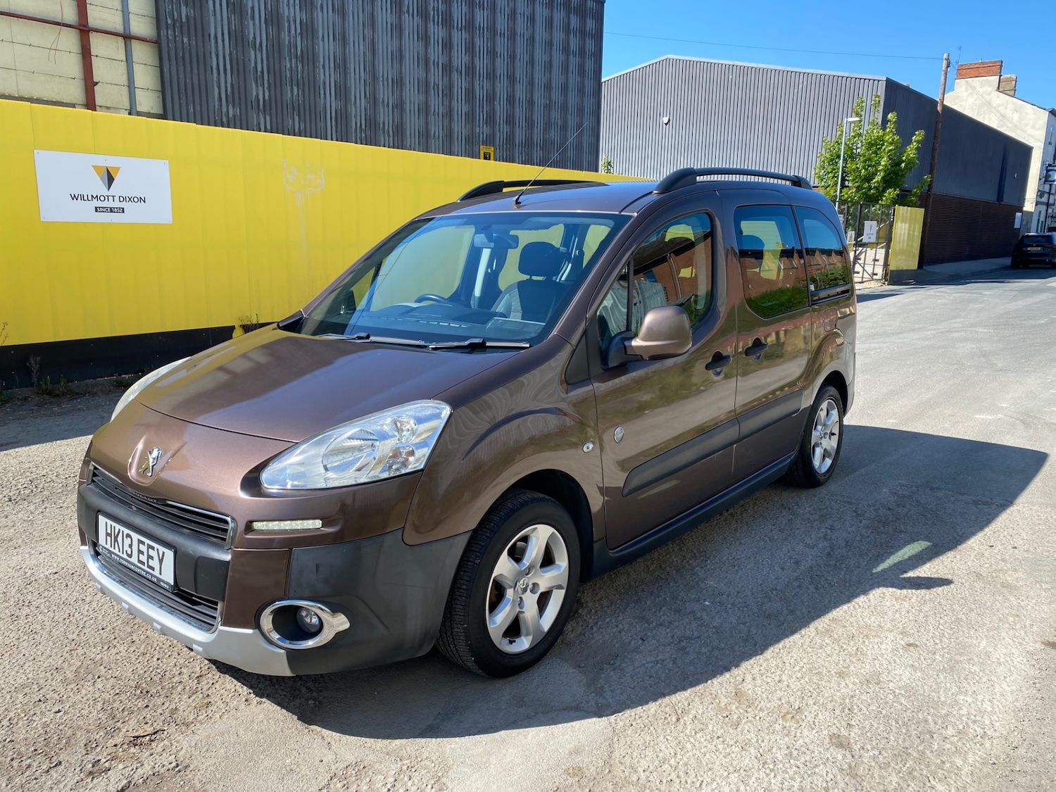 Vehicle 29