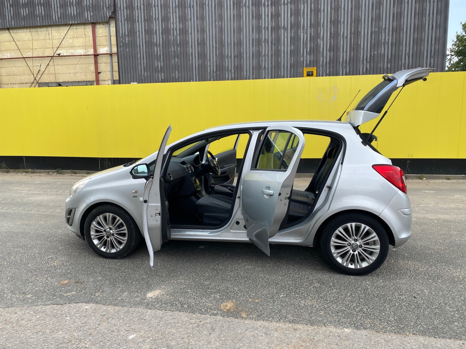Vehicle 4