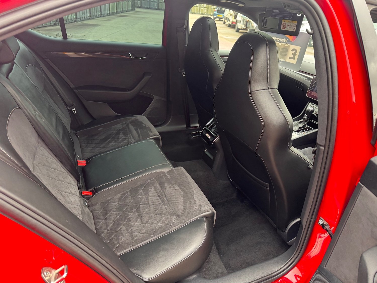 Used Skoda Superb 2018 for sale - 76427744: Photo 12