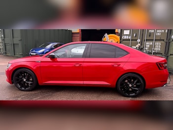 Used Skoda Superb 2018 for sale - 76427744: Photo