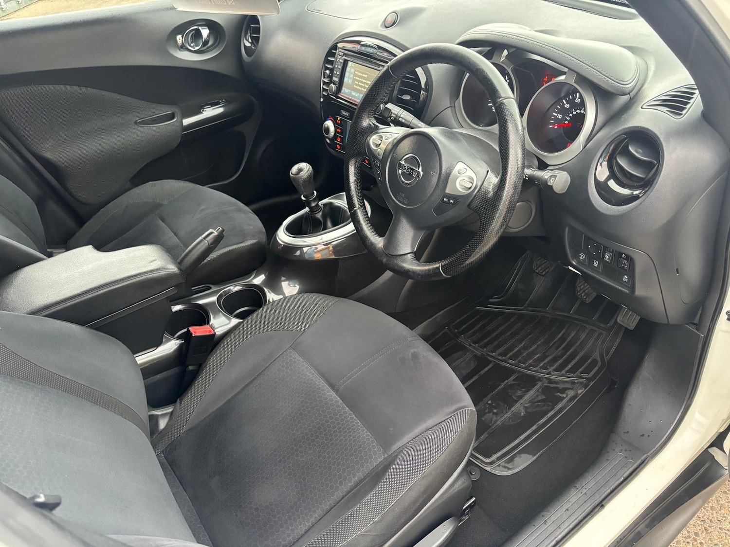 Used Nissan Juke 2016 for sale - 76340095: Photo 10