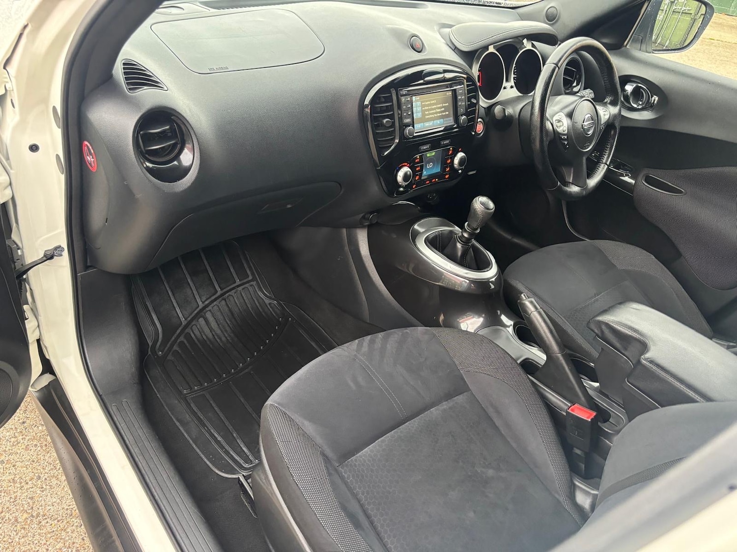 Used Nissan Juke 2016 for sale - 76340095: Photo 16