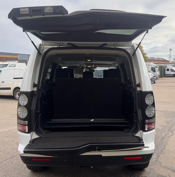 Used Land Rover Discovery 2014 for sale - 76302608: Photo 9