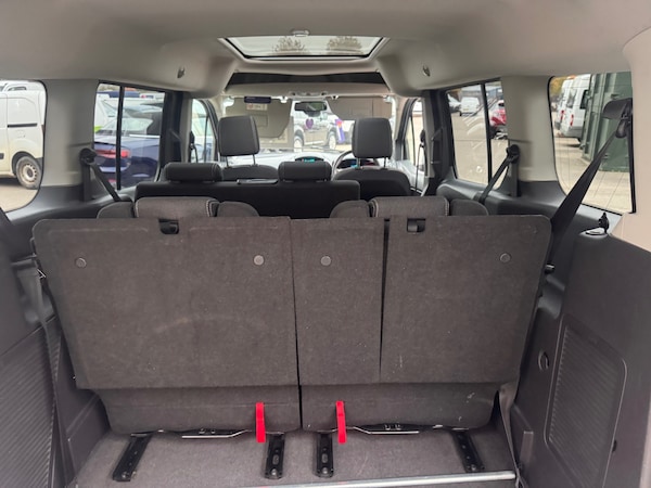Used Ford Grand Tourneo Connect 2016 for sale - 76304580: Photo 10