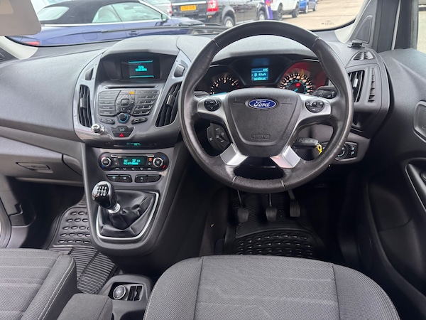 Used Ford Grand Tourneo Connect 2016 for sale - 76304580: Photo 15