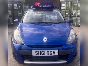 Used Renault Clio 2011 for sale - 76218762: Photo 2
