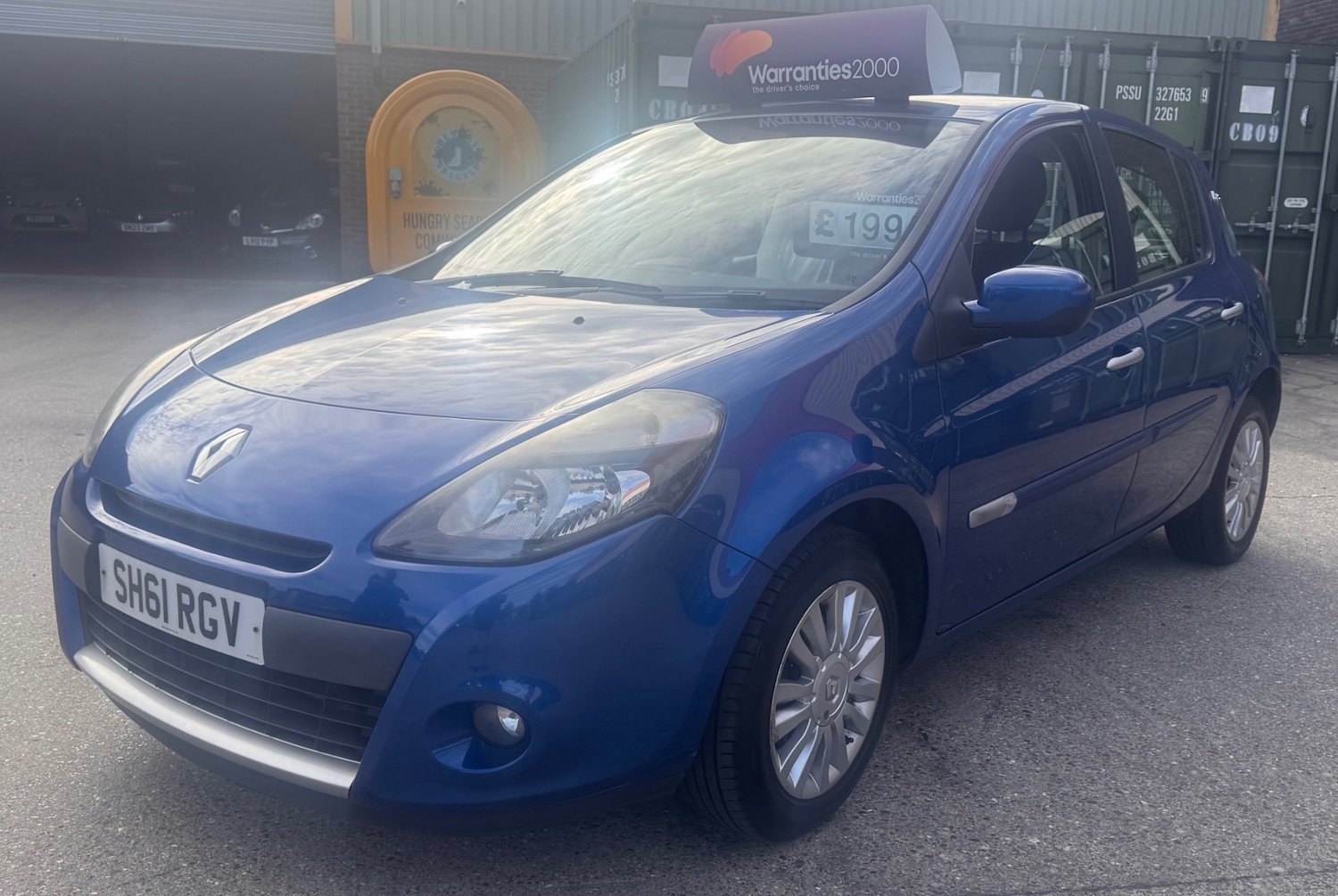Used Renault Clio 2011 for sale - 76218762: Photo 3