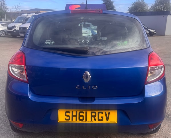 Used Renault Clio 2011 for sale - 76218762: Photo 6