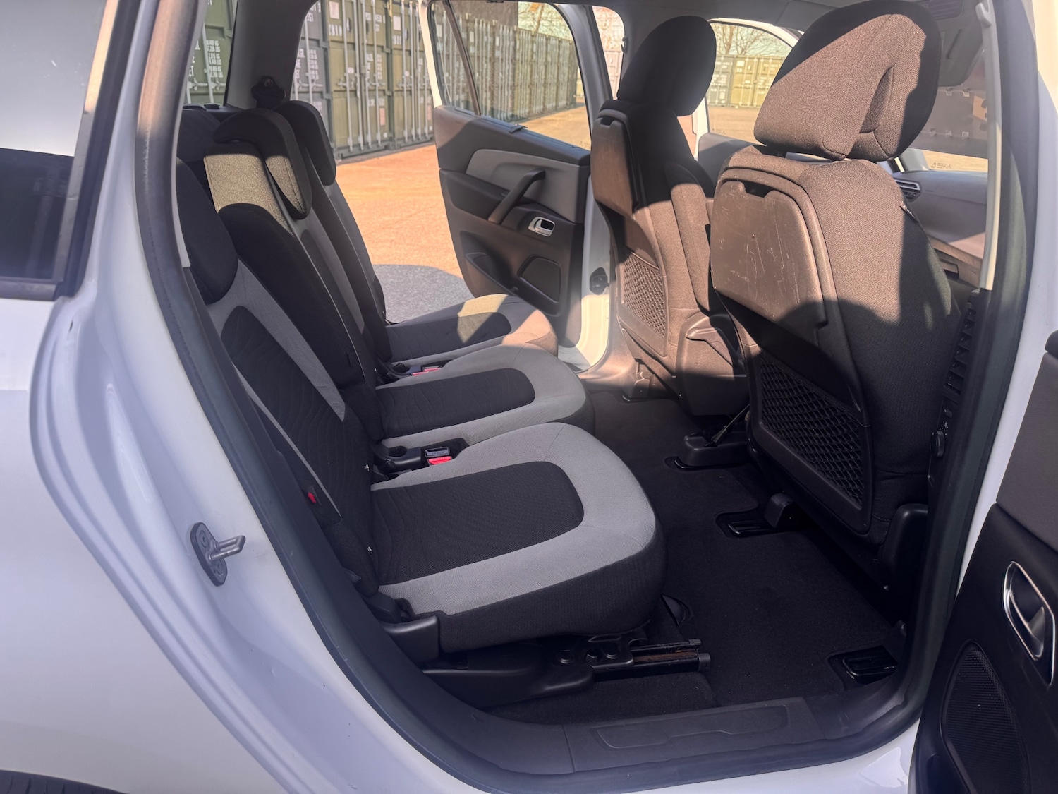 Used Citroen Grand C4 Picasso 2014 for sale - 77760679: Photo 12