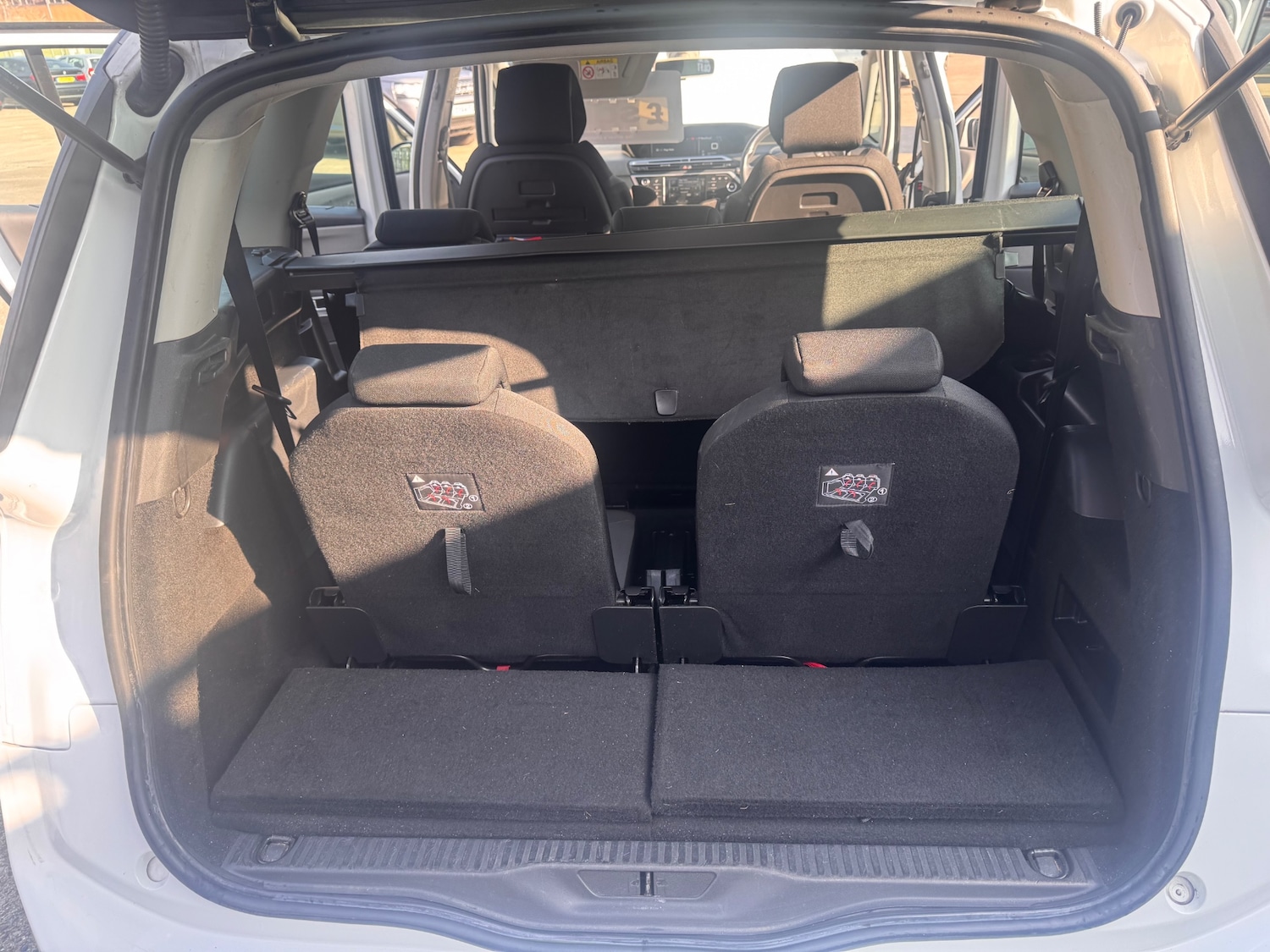 Used Citroen Grand C4 Picasso 2014 for sale - 77760679: Photo 15