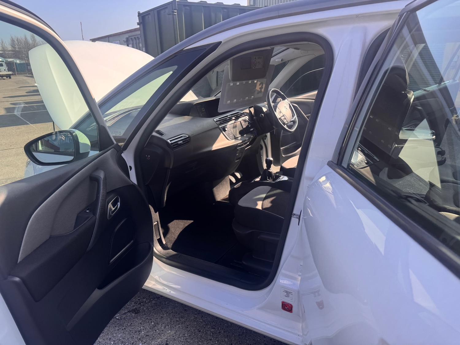 Used Citroen Grand C4 Picasso 2014 for sale - 77760679: Photo 18