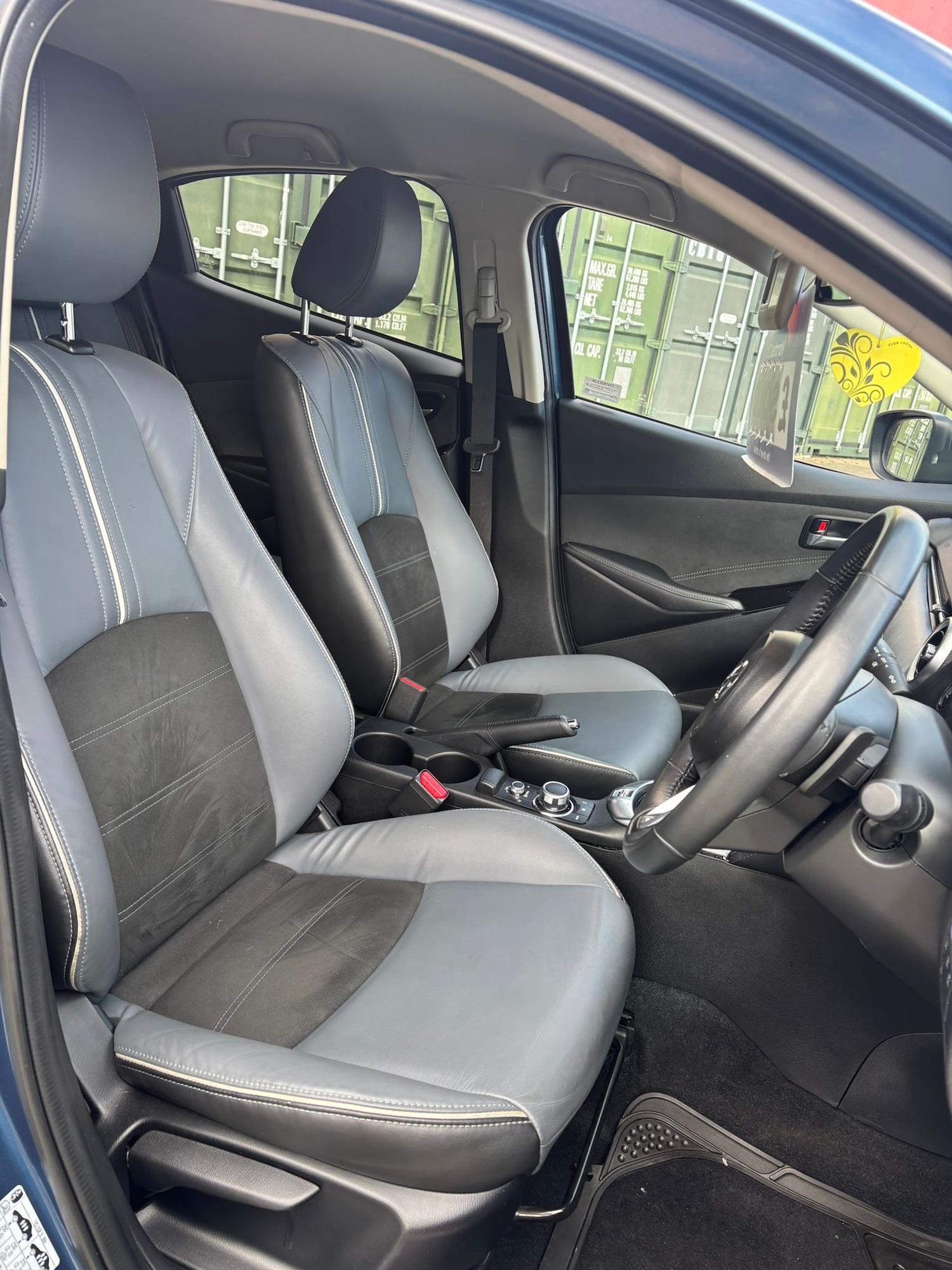 Used Mazda Mazda2 2022 for sale - 77930561: Photo 13