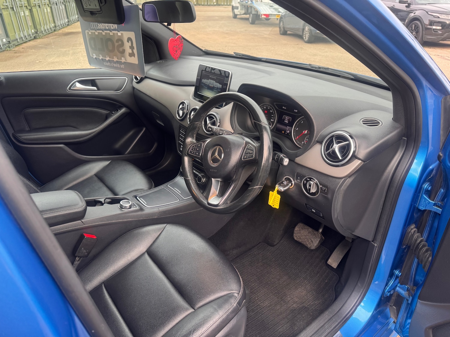 Used Mercedes-Benz B Class 2015 for sale - 76497097: Photo 14