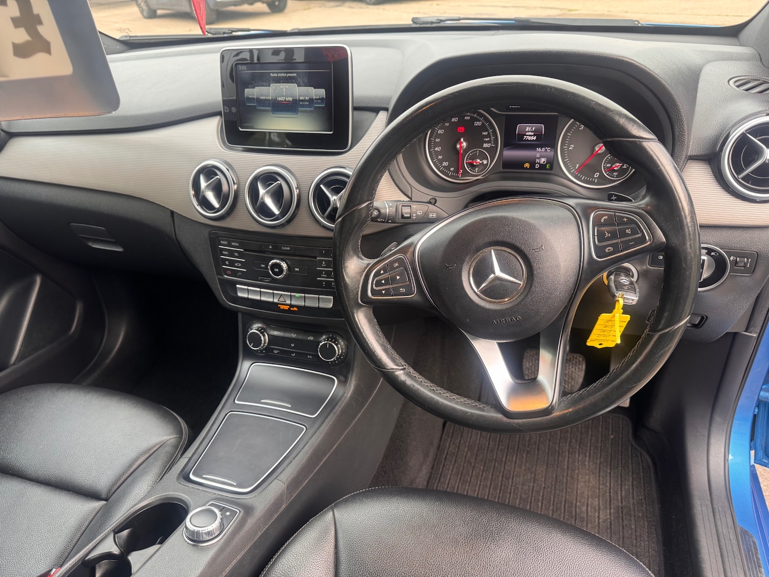 Used Mercedes-Benz B Class 2015 for sale - 76497097: Photo 15