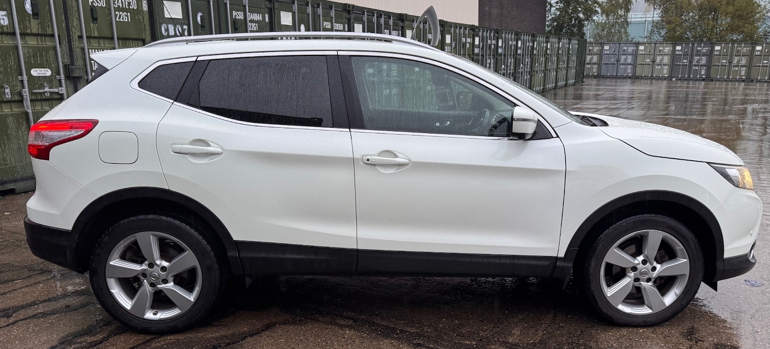 Used Nissan Qashqai 2015 for sale - 76368765: Photo 8