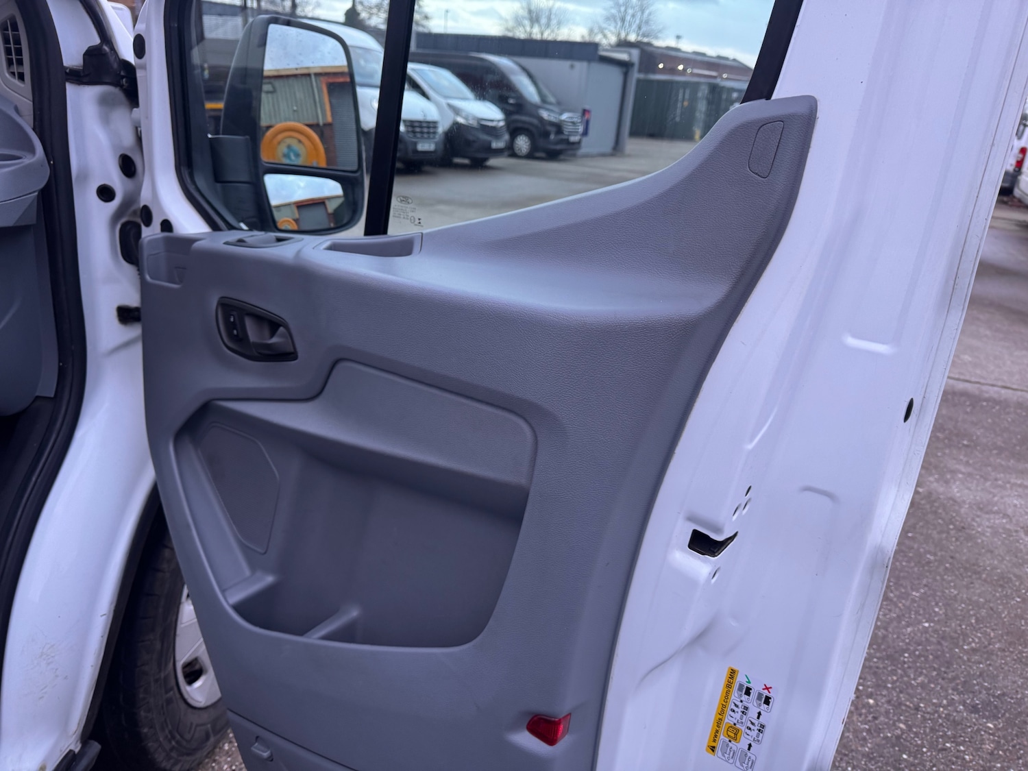 Used Ford Transit 2018 for sale - 77393952: Photo 10