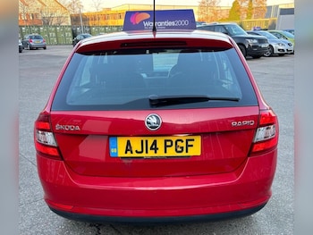 Used Skoda Rapid Spaceback 2014 for sale - 77758712: Photo