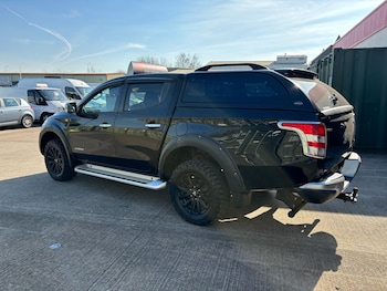 Used Mitsubishi L200 2017 for sale - 74764134: Photo
