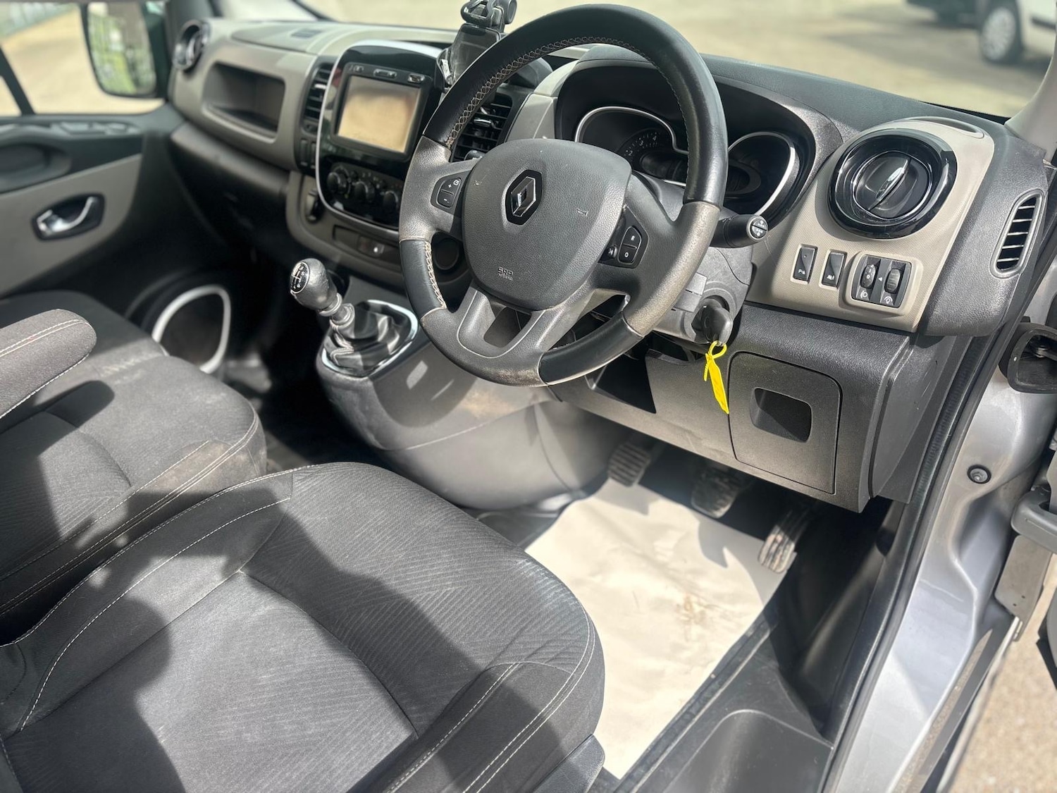 Used Renault Trafic 2018 for sale - 78040519: Photo 11