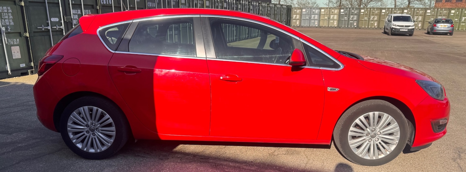 Used Vauxhall Astra 2015 for sale - 77742844: Photo 8