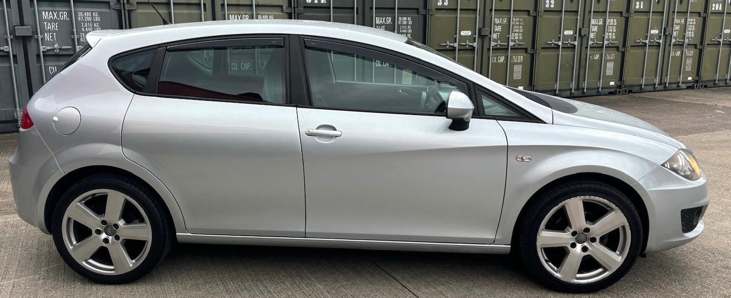 Used SEAT Leon 2010 for sale - 77069373: Photo 2