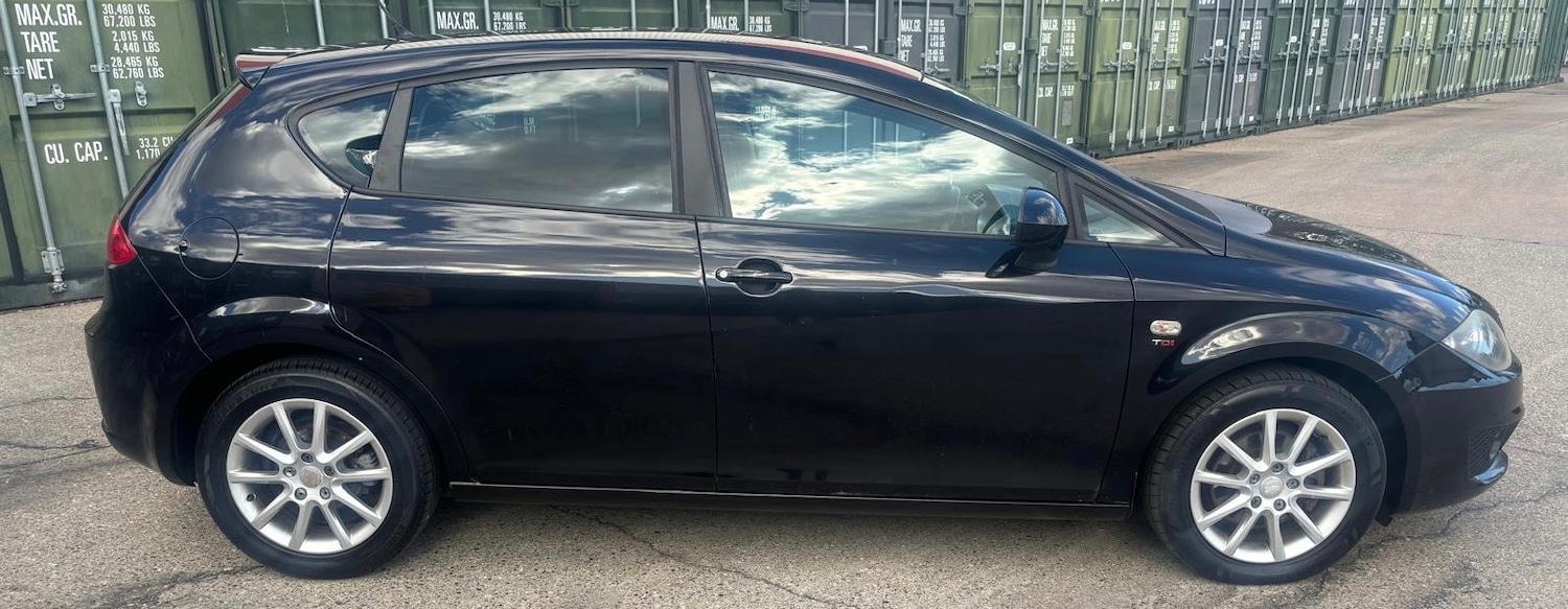 Used SEAT Leon 2010 for sale - 76332006: Photo 2