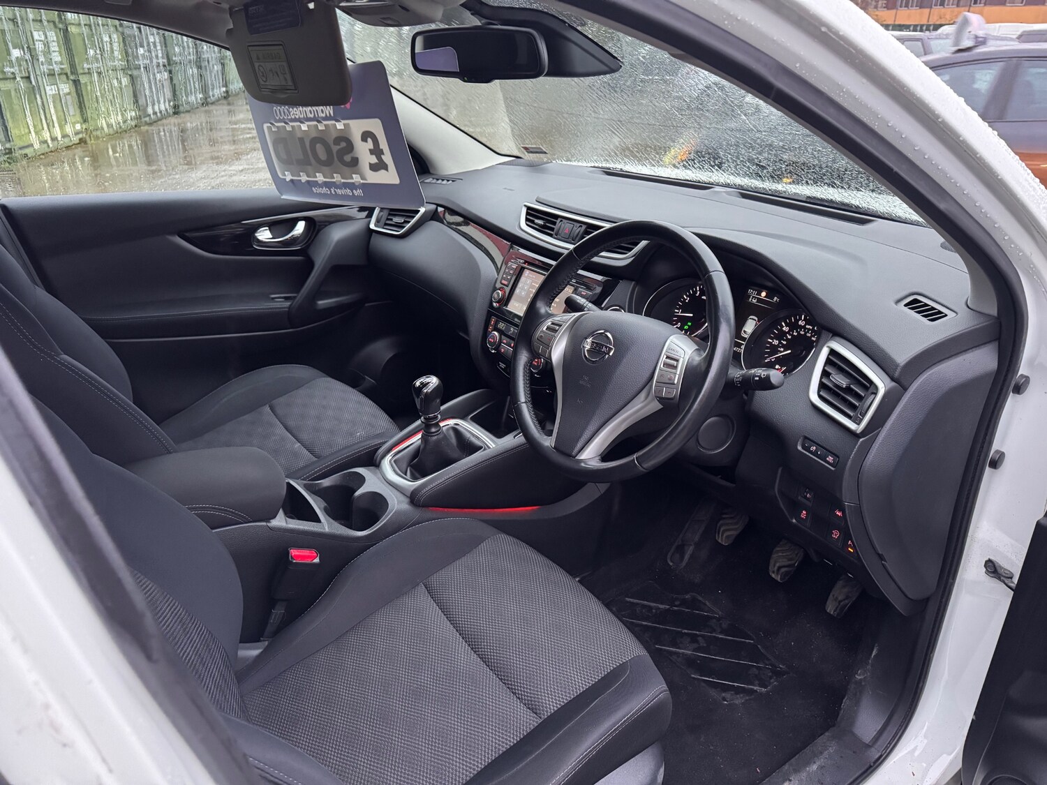 Used Nissan Qashqai 2015 for sale - 76970050: Photo 12