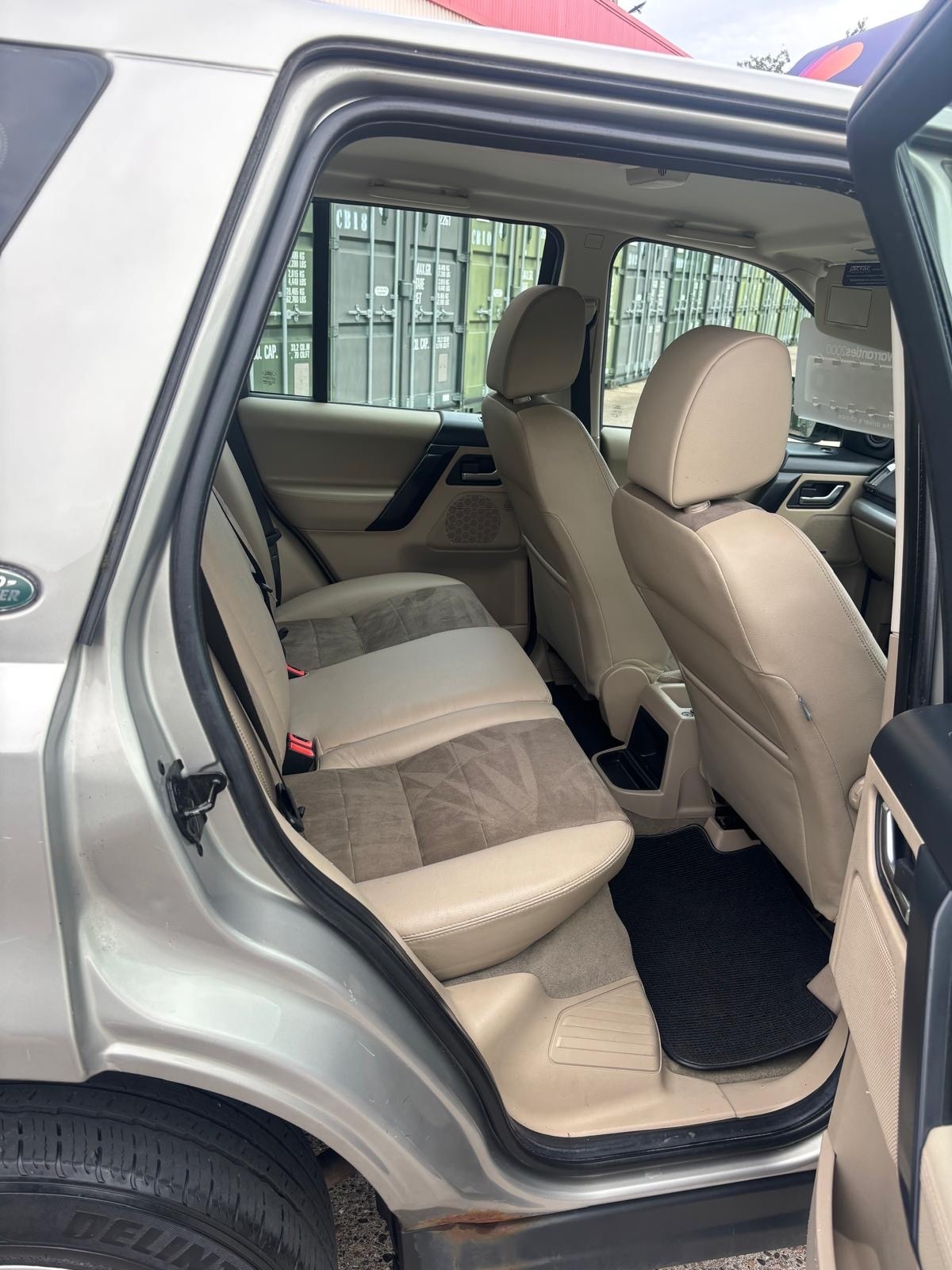 Used Land Rover Freelander 2011 for sale - 76391405: Photo 11