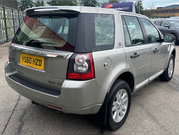 Used Land Rover Freelander 2011 for sale - 76391405: Photo