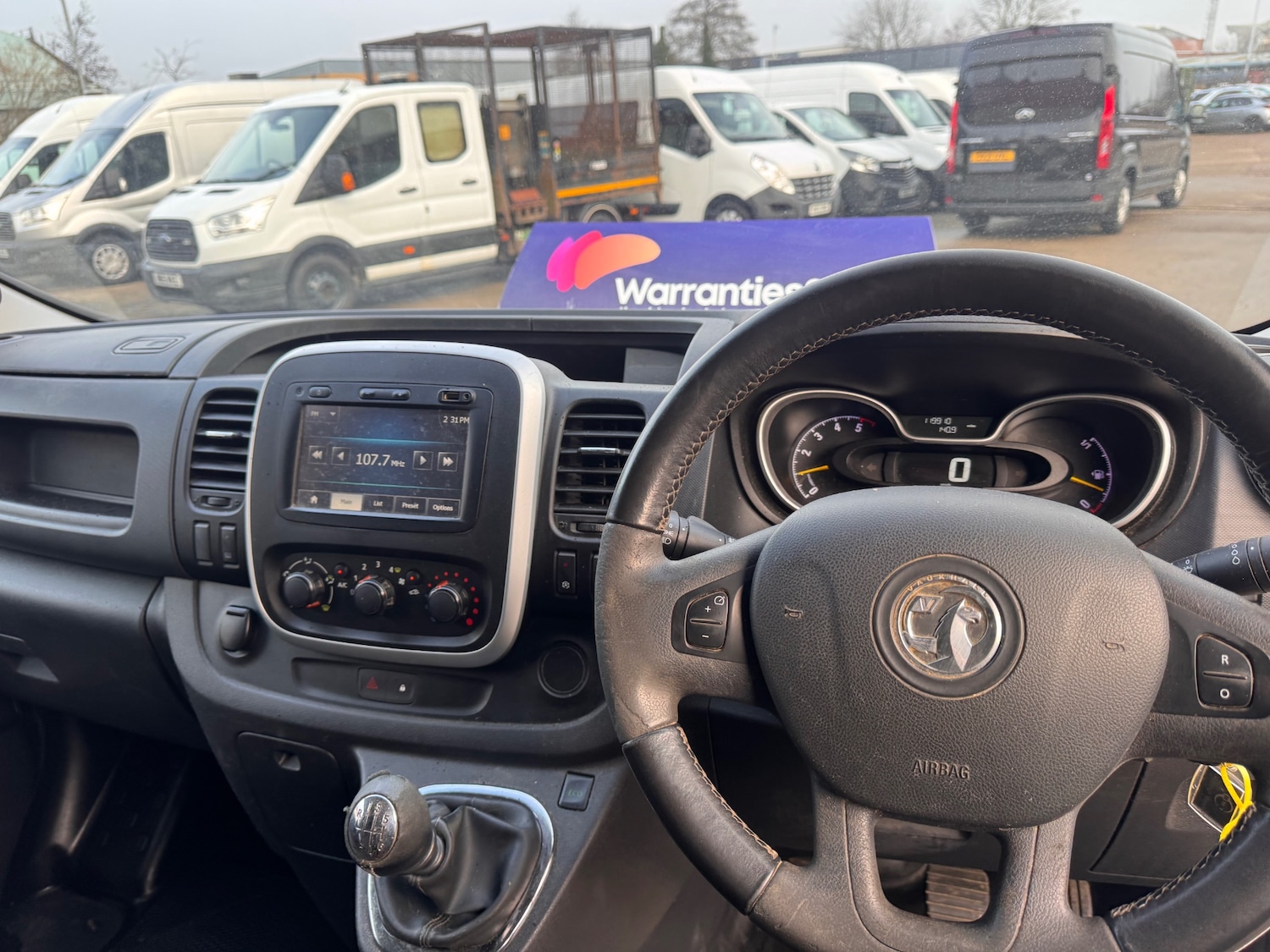 Used Vauxhall Vivaro 2015 for sale - 77354082: Photo 10