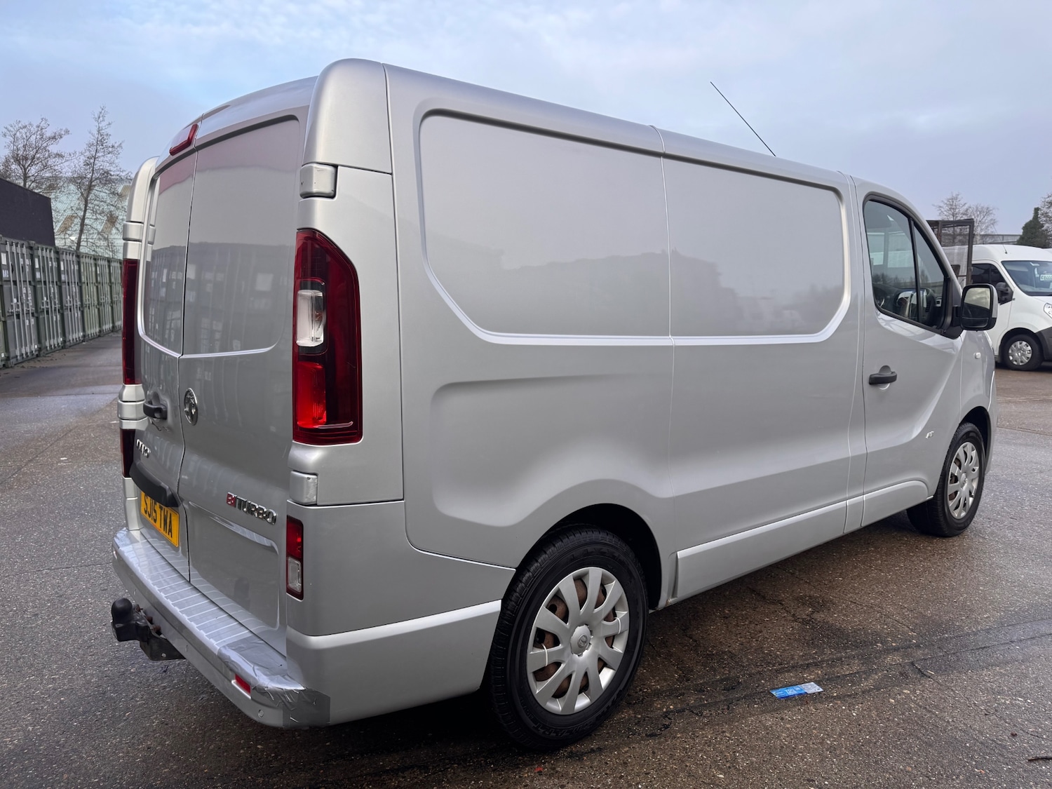 Used Vauxhall Vivaro 2015 for sale - 77354082: Photo 7