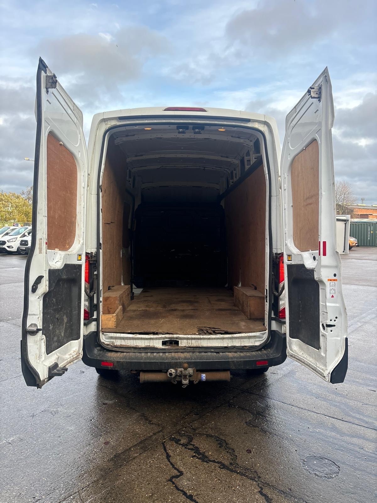 Used Ford Transit 2019 for sale - 76778328: Photo 11