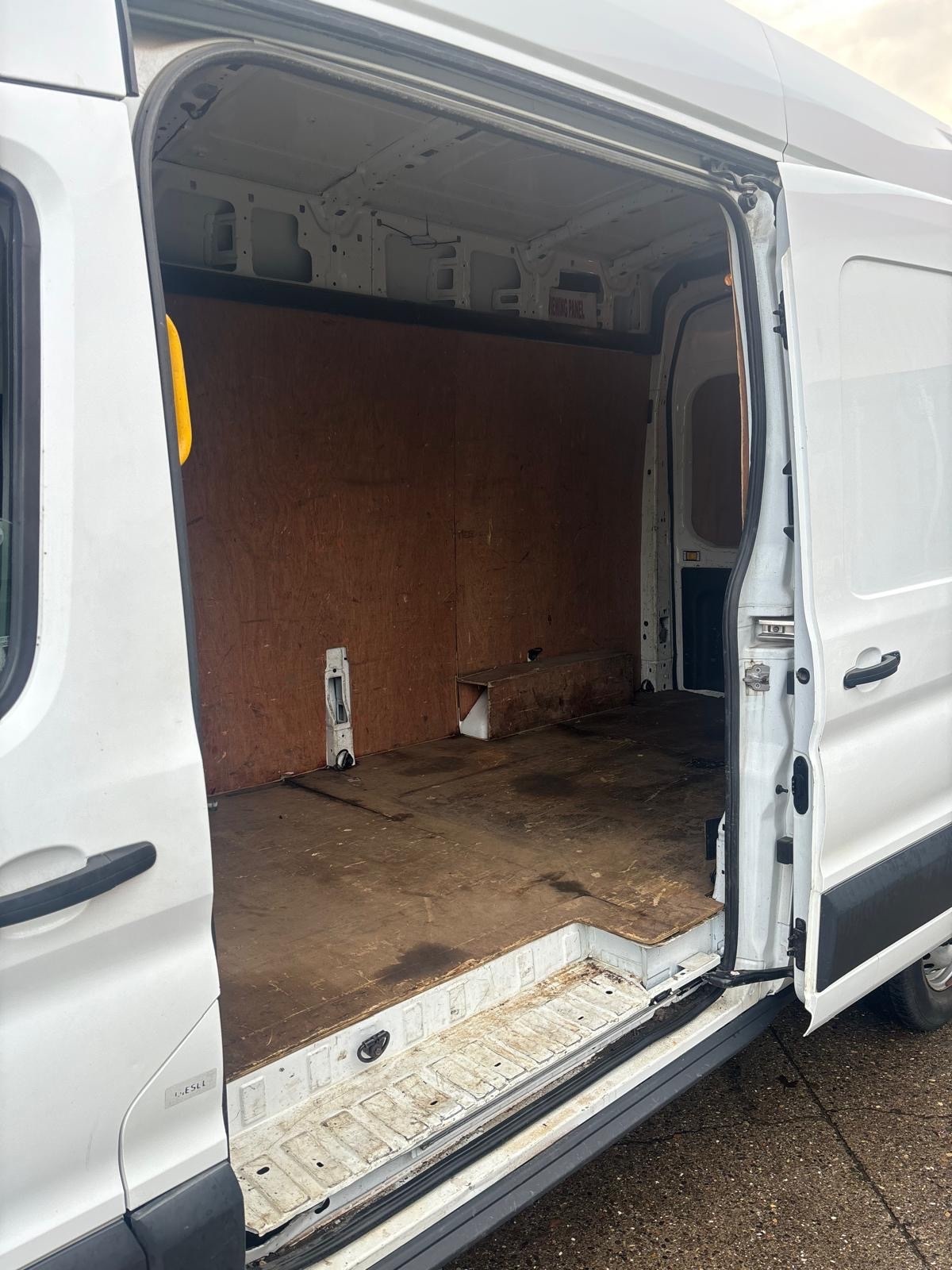 Used Ford Transit 2019 for sale - 76778328: Photo 15