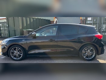 Used Ford Focus 2022 for sale - 75661411: Photo