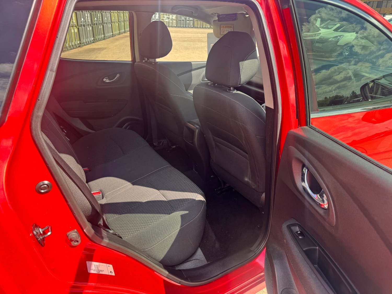 Used Renault Kadjar 2017 for sale - 77069350: Photo 10