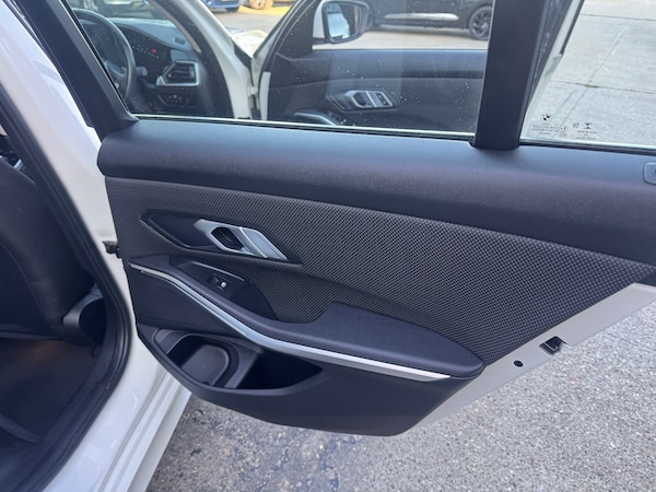 Used BMW 3 Series 2021 for sale - 76244905: Photo 11