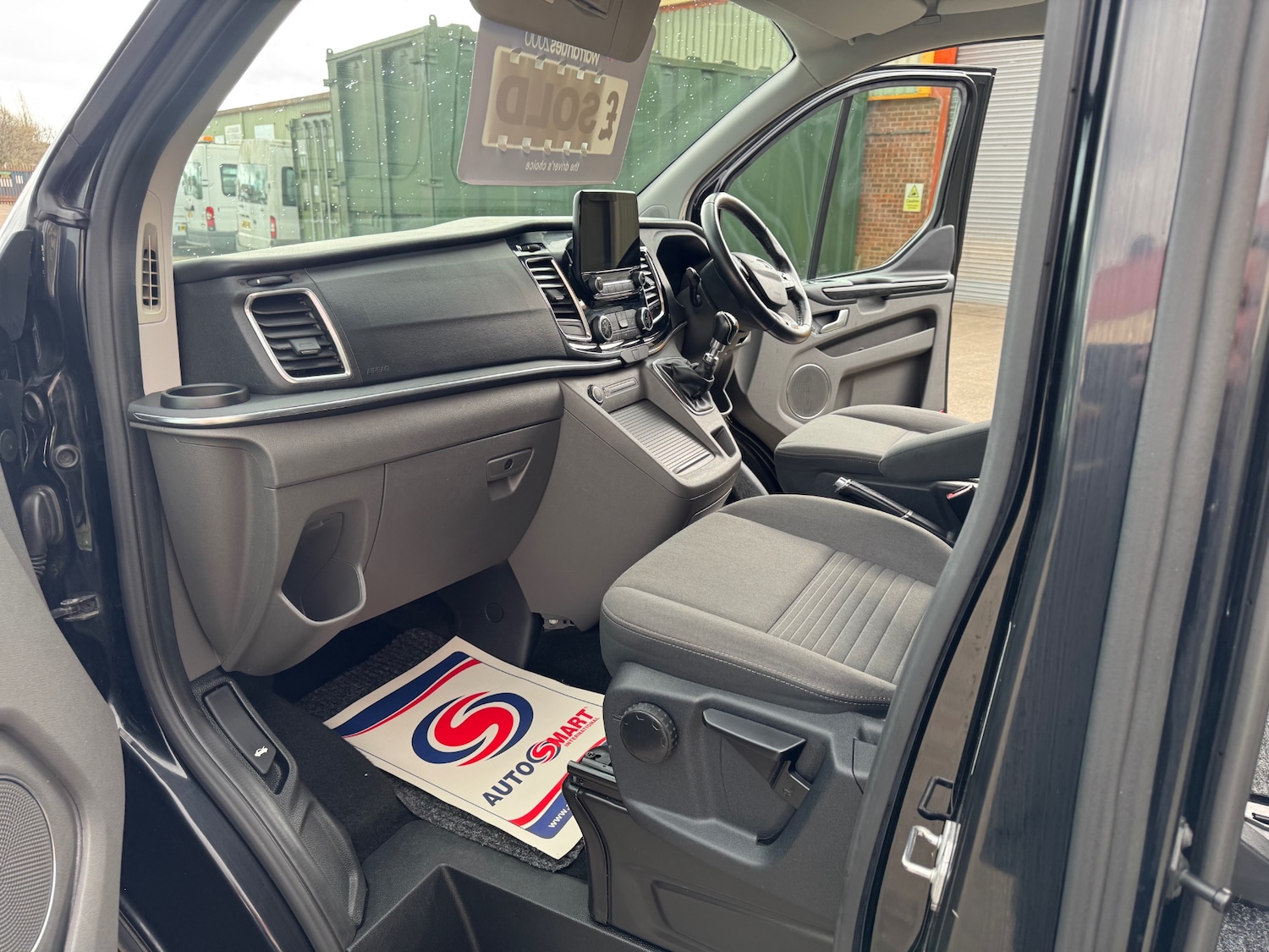 Used Ford Tourneo Custom 2018 for sale - 78123229: Photo 18