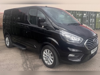 Used Ford Tourneo Custom 2018 for sale - 78123229: Photo