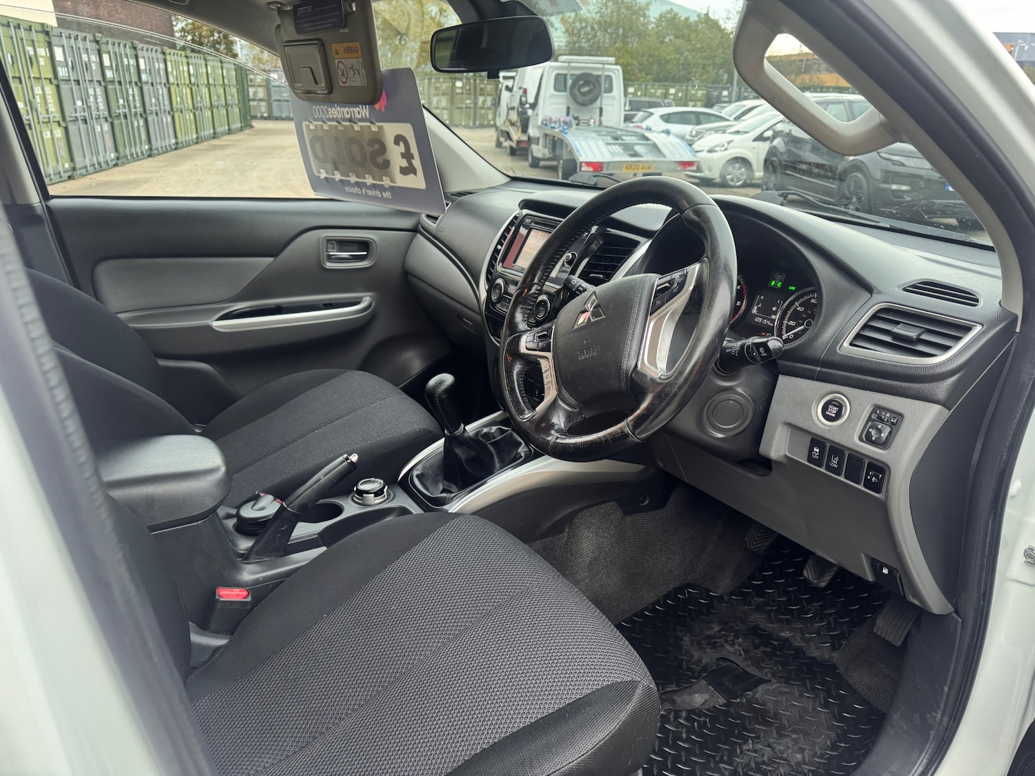 Used Mitsubishi L200 2017 for sale - 76418598: Photo 13