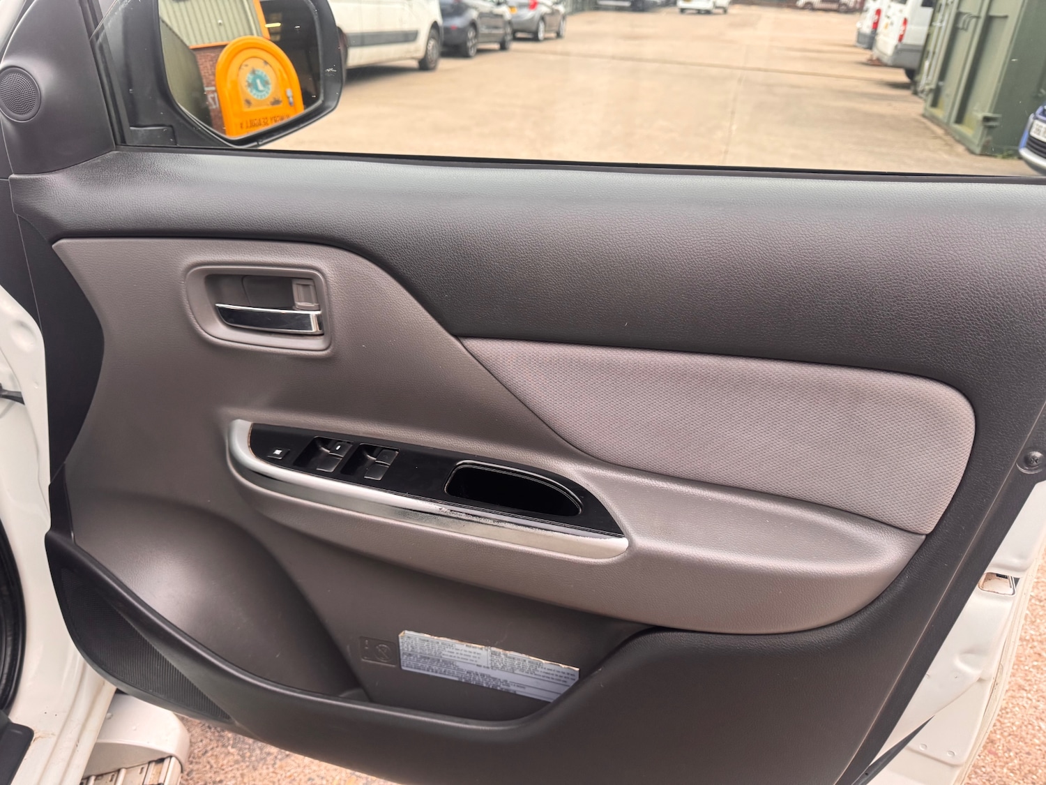 Used Mitsubishi L200 2017 for sale - 76418598: Photo 14