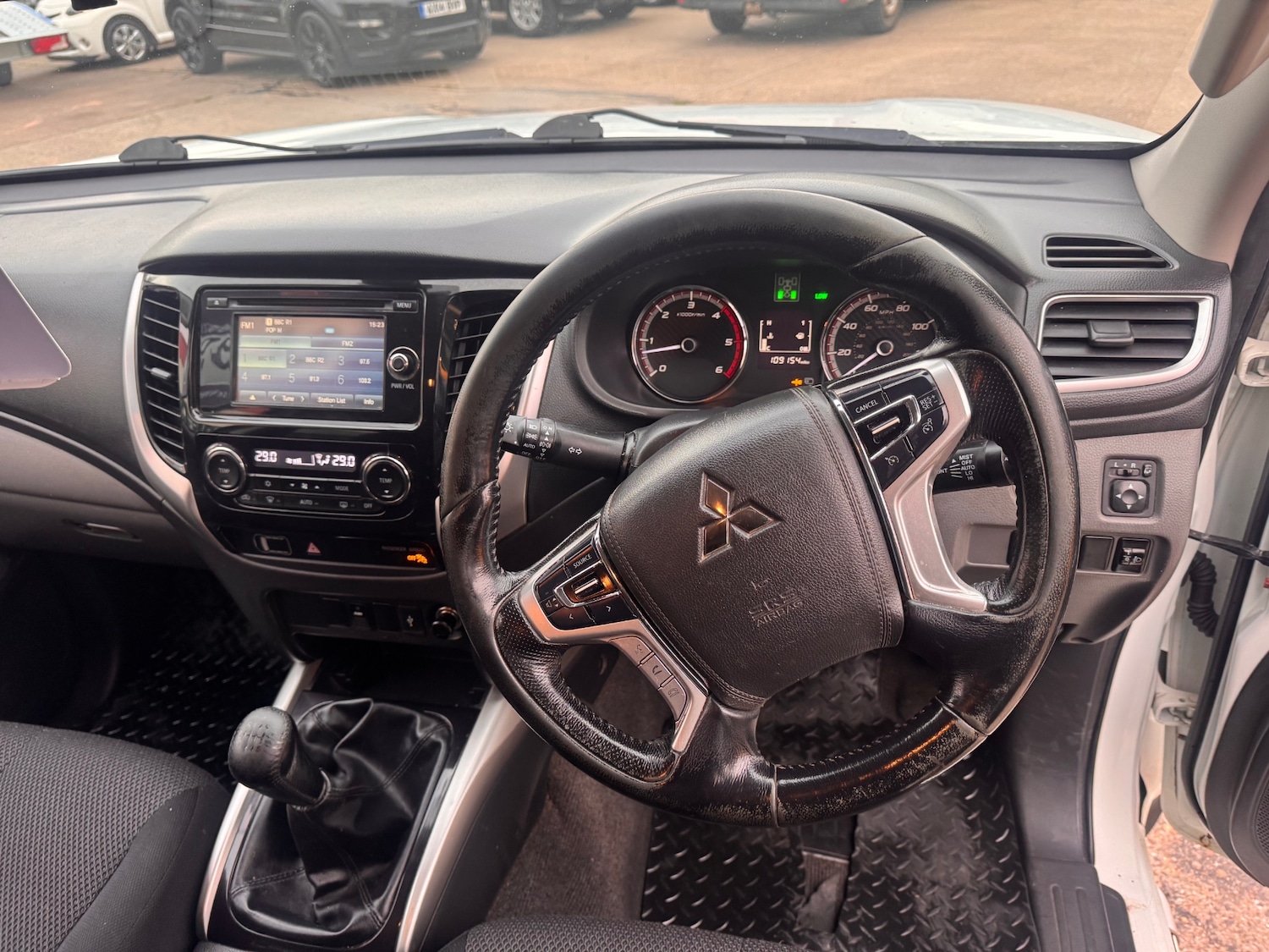 Used Mitsubishi L200 2017 for sale - 76418598: Photo 15