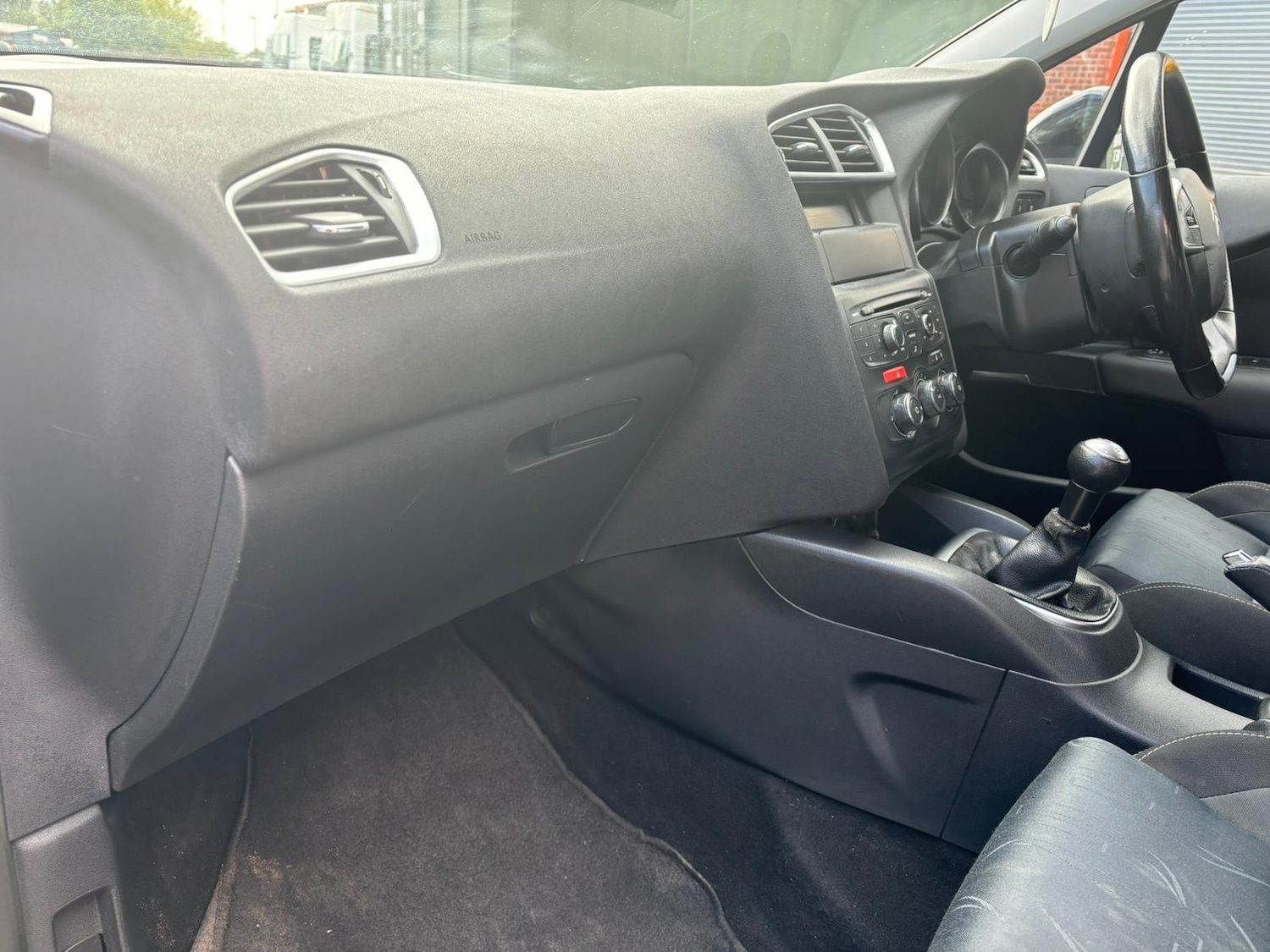 Used Citroen C4 2013 for sale - 77069365: Photo 15